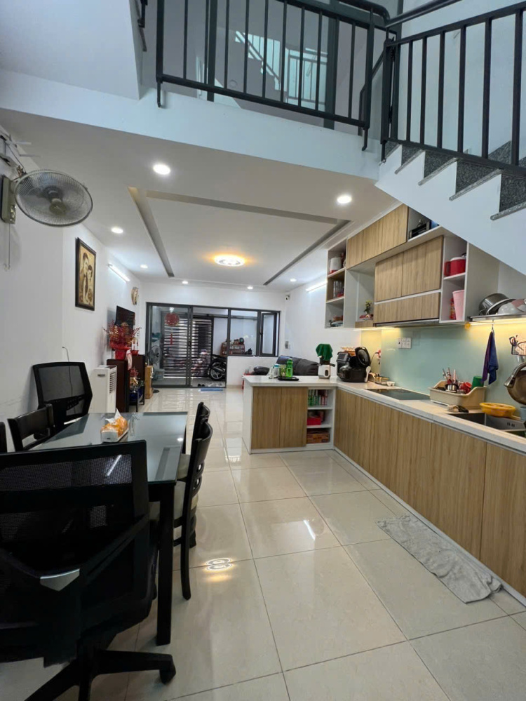 2 MẶT HẺM SIÊU THOÁNG, NGUYỄN SỸ SÁCH TÂN BÌNH, NHÀ MỚI SIÊU ĐẸP 4 TẦNG BTCT CÓ SÂN THƯỢNG , 4 x 16 SIÊU ĐẸP, TƯỜNG CÁCH ÂM, HẺM THÔNG CHỈ 6.29 TỶ TL.