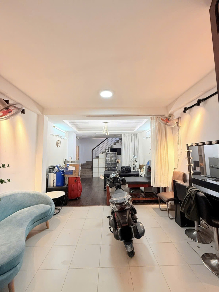 [ TÂN BÌNH ] Tản Viên - HXH ĐẬU CỬA CẠNH SÂN BAY...