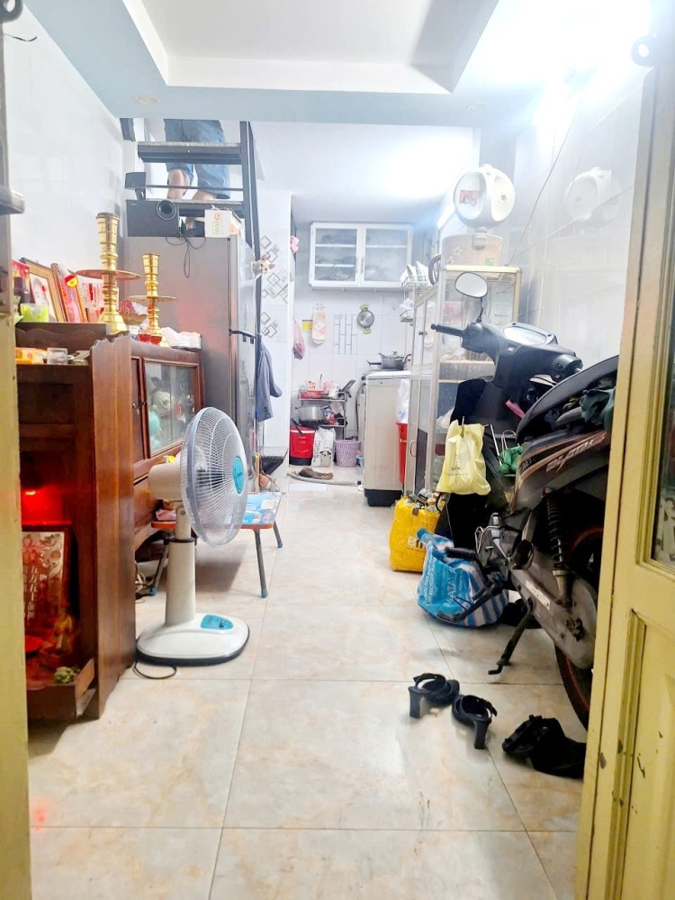 [ TÂN BÌNH ] Lạc Long Quân - Hẻm 3m thông, vị trí...