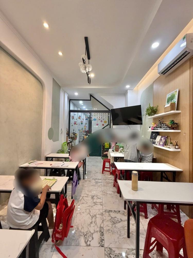 [ TÂN PHÚ ] Lý Thánh Tông - KHU TÔ HIỆU - 5 TẦNG - 63M2 A4 - HẺM OTO