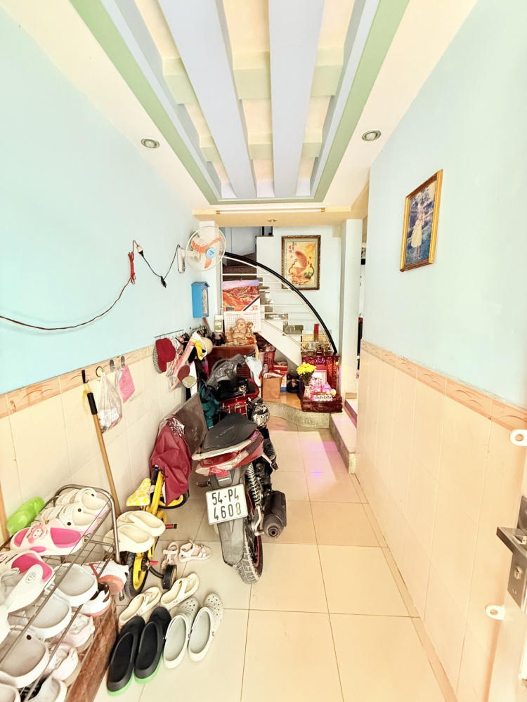 [ TÂN BÌNH ] Trần Văn Quang - Hẻm ô tô, sạch đẹp, 1 trệt 2 lầu 2 sân thượng.