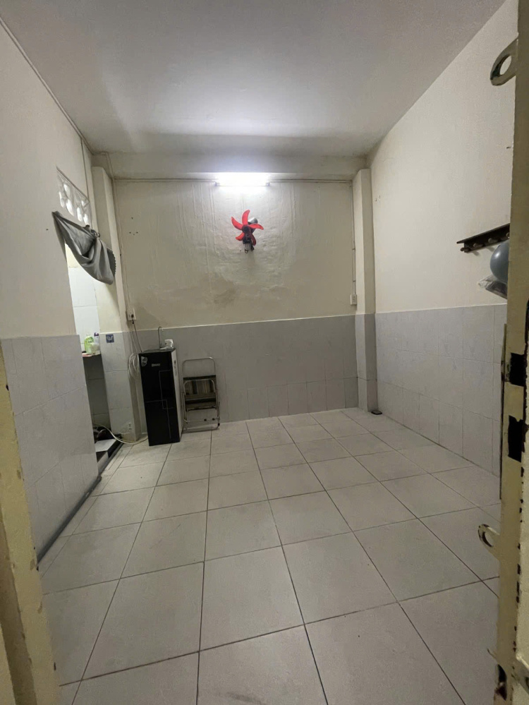 [ TÂN BÌNH ] Lê Văn Sỹ - CHỈ VÀI BƯỚC CHÂN RA  HẺM...