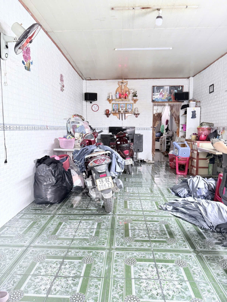 [ TÂN PHÚ ] Nguyễn Lộ Trạch - MẶT TIỀN KINH DOANH - SỔ NỞ HẬU ĐẸP - KHÔNG QUY HOẠCH - XÂY MỚI ĐƯỢC 6 TẤM.