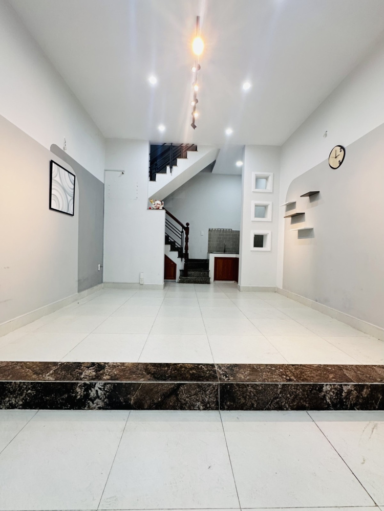 [ TÂN PHÚ ] Đô Đốc Long - MẶT TIỀN TÂN PHÚ - 33M2 - 3 TẦNG ĐÚC BTCT - SỔ VUÔNG VỨC - HOÀN CÔNG ĐỦ