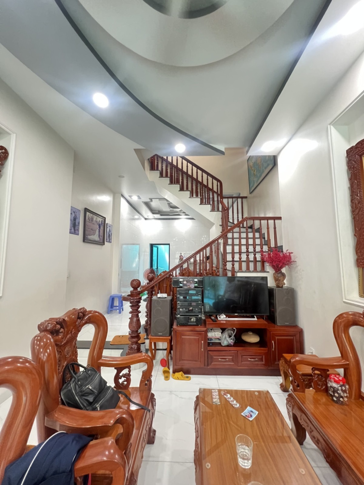 [ TÂN PHÚ ] Trường Chinh - HẺM OTO ĐỖ CỬA - NHÀ XÂY MỚI 2 NĂM CÒN RẤT MỚI Ở NGAY