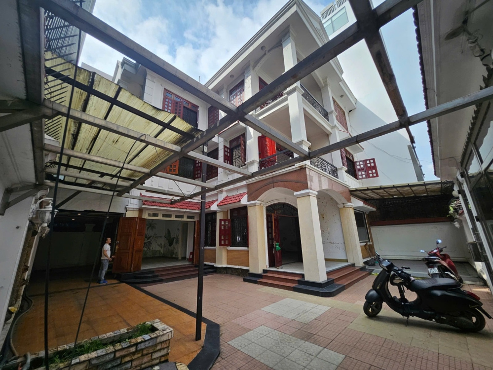 [ TÂN BÌNH ] Huỳnh Lan Khanh - NGAY SÂN BAY TÂN SƠN NHẤT CÓ BIỆT THỰ NGANG KHỦNG 15M