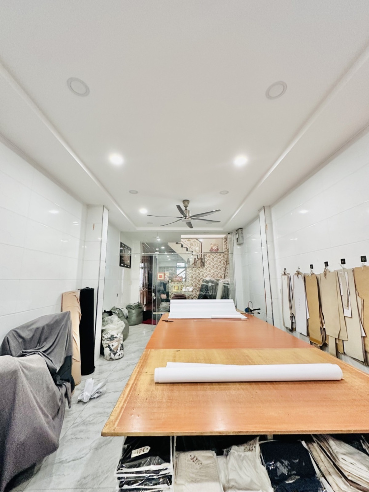 [ TÂN PHÚ ] Phú Thọ Hoà - MẶT TIỀN KINH DOANH CHỢ VẢI – VỊ TRÍ SIÊU SẦM UẤT — 1 TRỆT 2 LẦU – 104M²