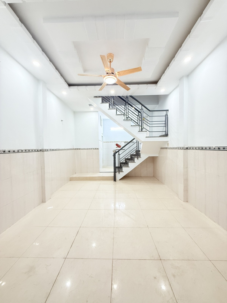 [ TÂN BÌNH ] Huỳnh Văn Nghệ - HXH VÀO NHÀ MỚI Ở NGAY - GẦN SÂN BAY, SỔ VUÔNG ĐẸP