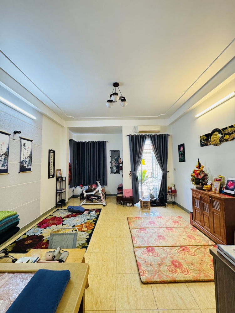 [ TÂN BÌNH ] Bảy Hiền - MTKD - Đối Diện Nhờ Thờ Phú Trung - 3 Tầng 107m2 - Sổ Đẹp Nở Hậu