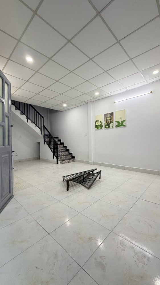 [ BÌNH TÂN ] Tỉnh Lộ 10 - NHÀ SẠCH SẼ Ở NGAY - 1 CĂN RA XE TẢI - 100M RA TĨNH LỘ 10 - 2TẦNG 2PN