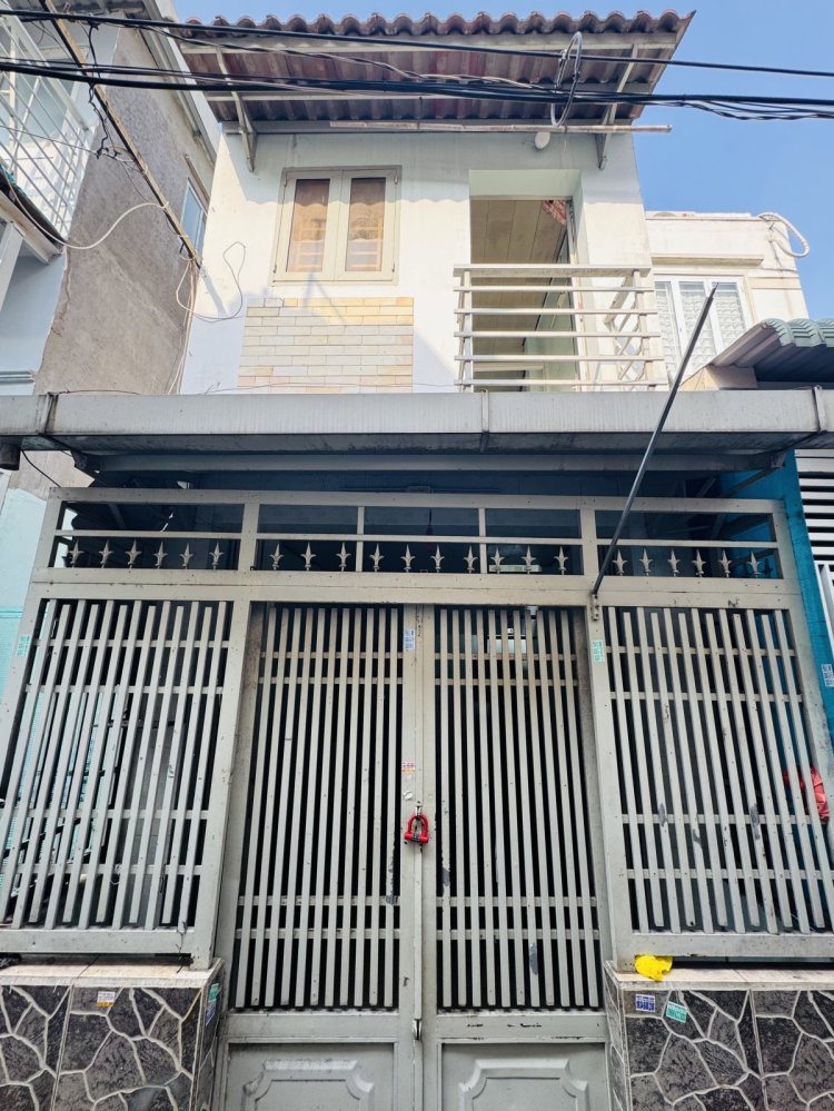 [ BÌNH TÂN ] Liên Khu 10-11 | Ngay Tân Hoà Đông - Nhà 2 Tầng - Sổ Đẹp - Hẻm Sạch Đẹp - Yên Tĩnh