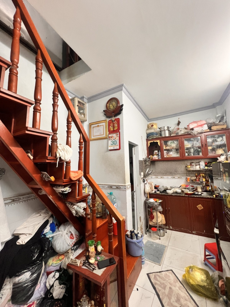 [ TÂN BÌNH ] Trần Văn Quang - Nhà 1 trệt 1 lầu, ban công rộng.