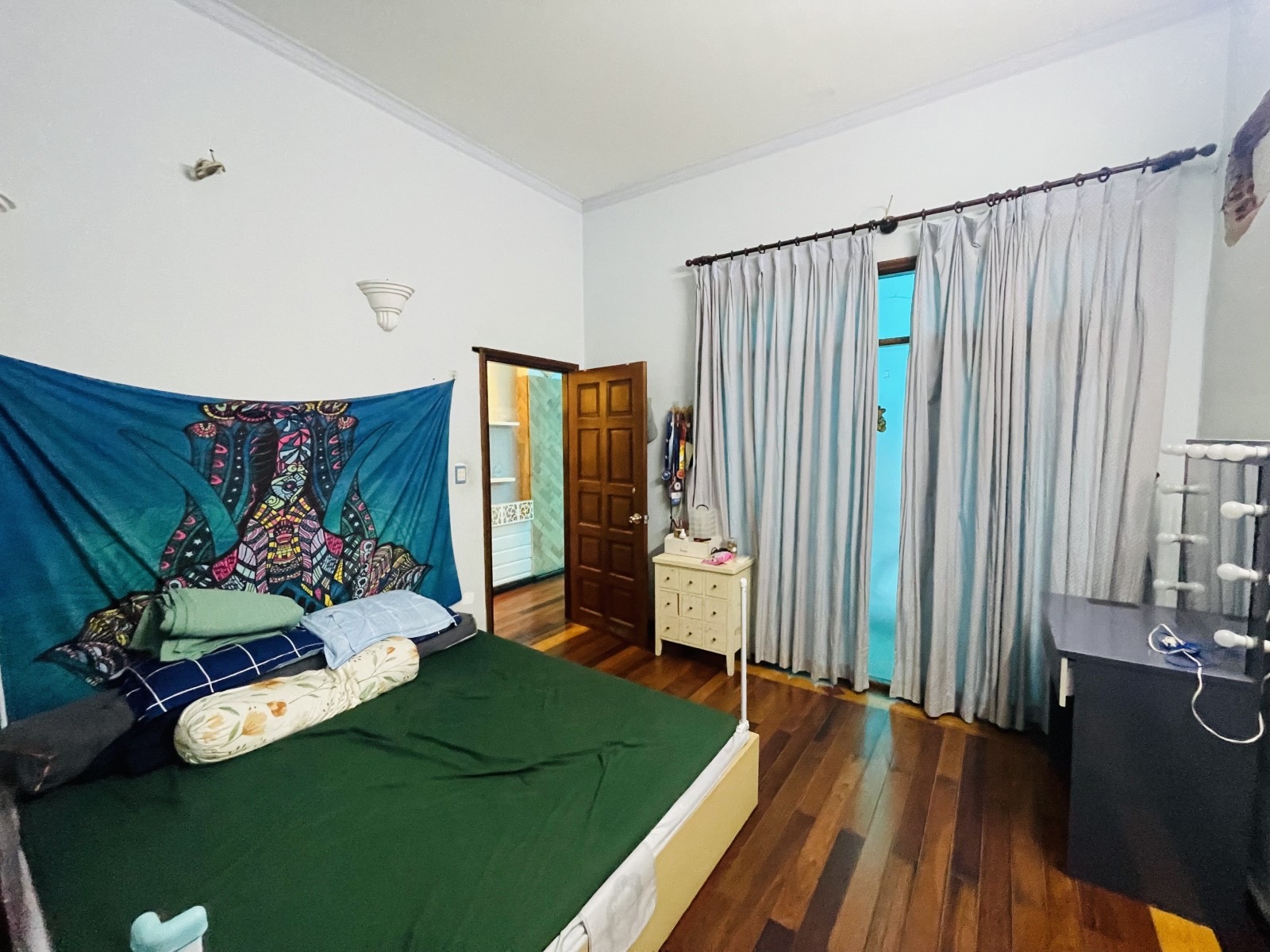 SIÊU PHẨM BIỆT THỰ MINi KHU SÂN BAY - HOÀNG VĂN THỤ - 141M2 NGANG 5M - SỔ CHUẨN ĐẸP - HẺM 10M THÔNG